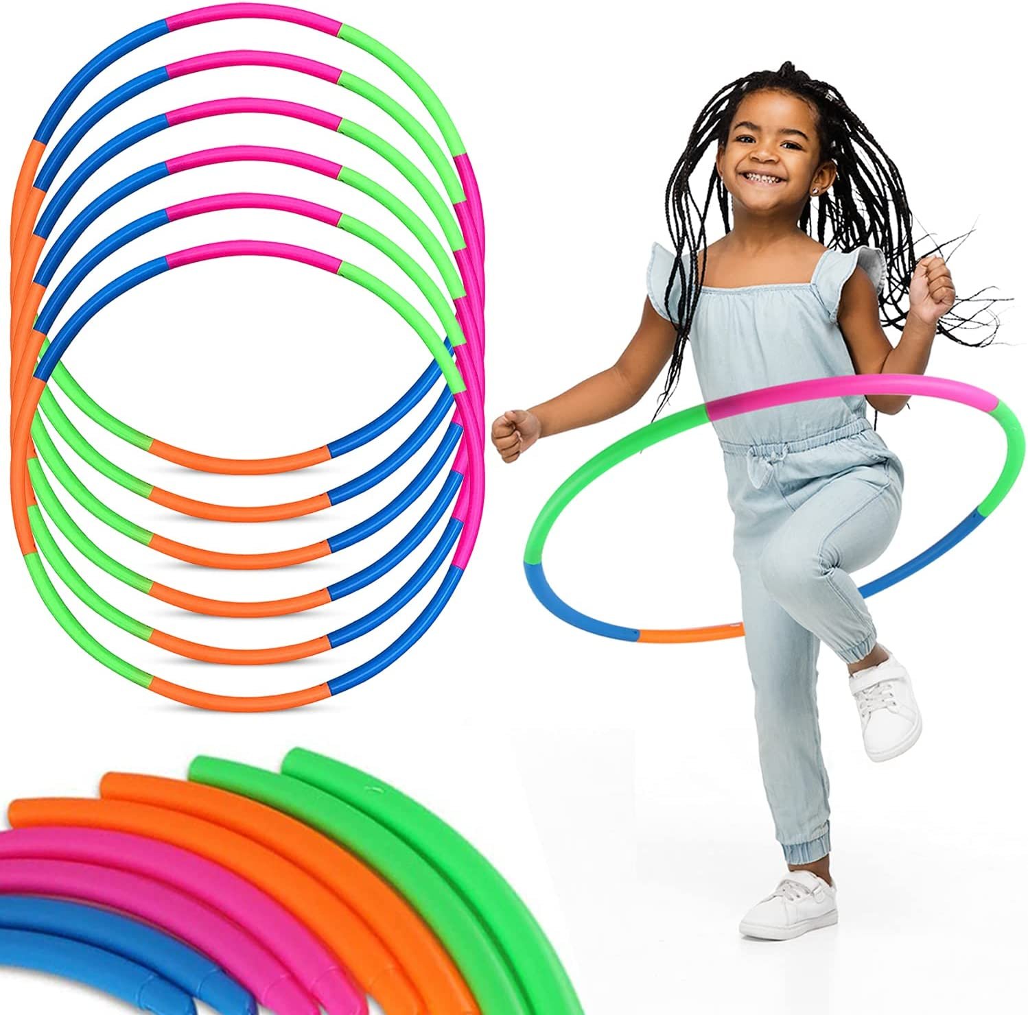 Menina bambolê com arco multicolorido 