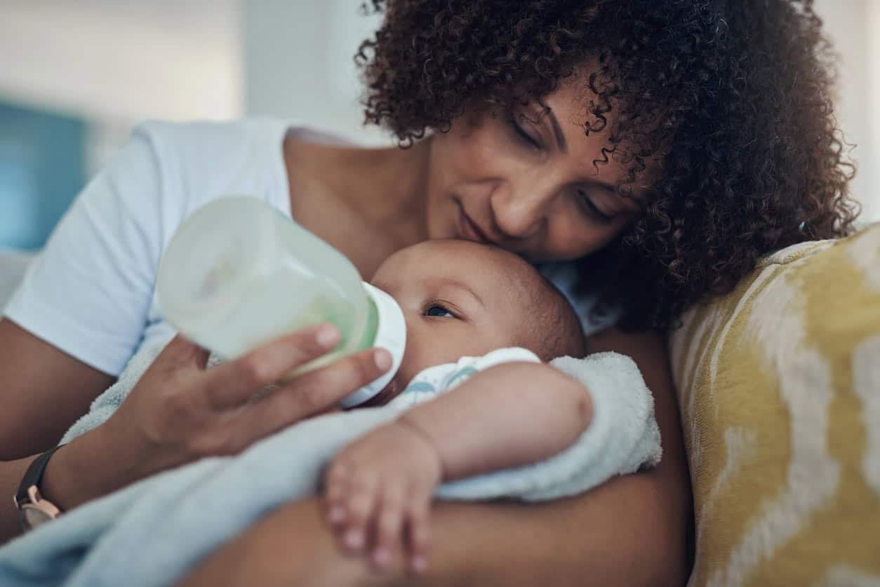 As lutas silenciosas de uma nova mãe